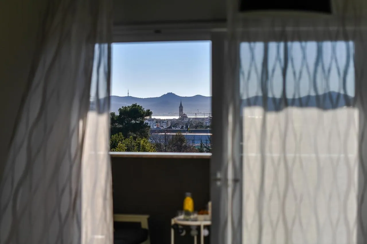 Spacious Apartment Nero With Free Parking Zadar 0*,  Croacia