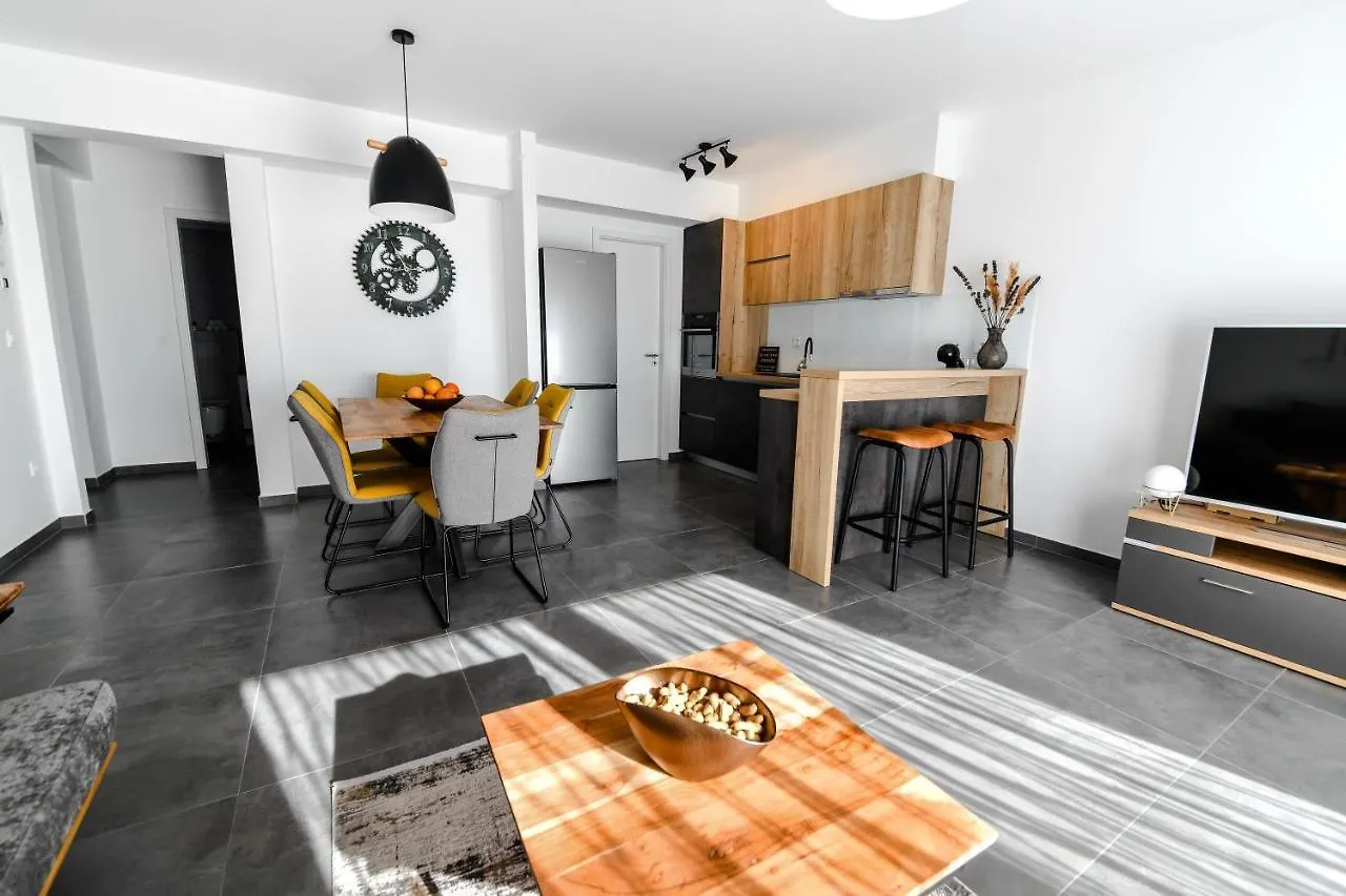 Spacious Apartment Nero With Free Parking Zadar